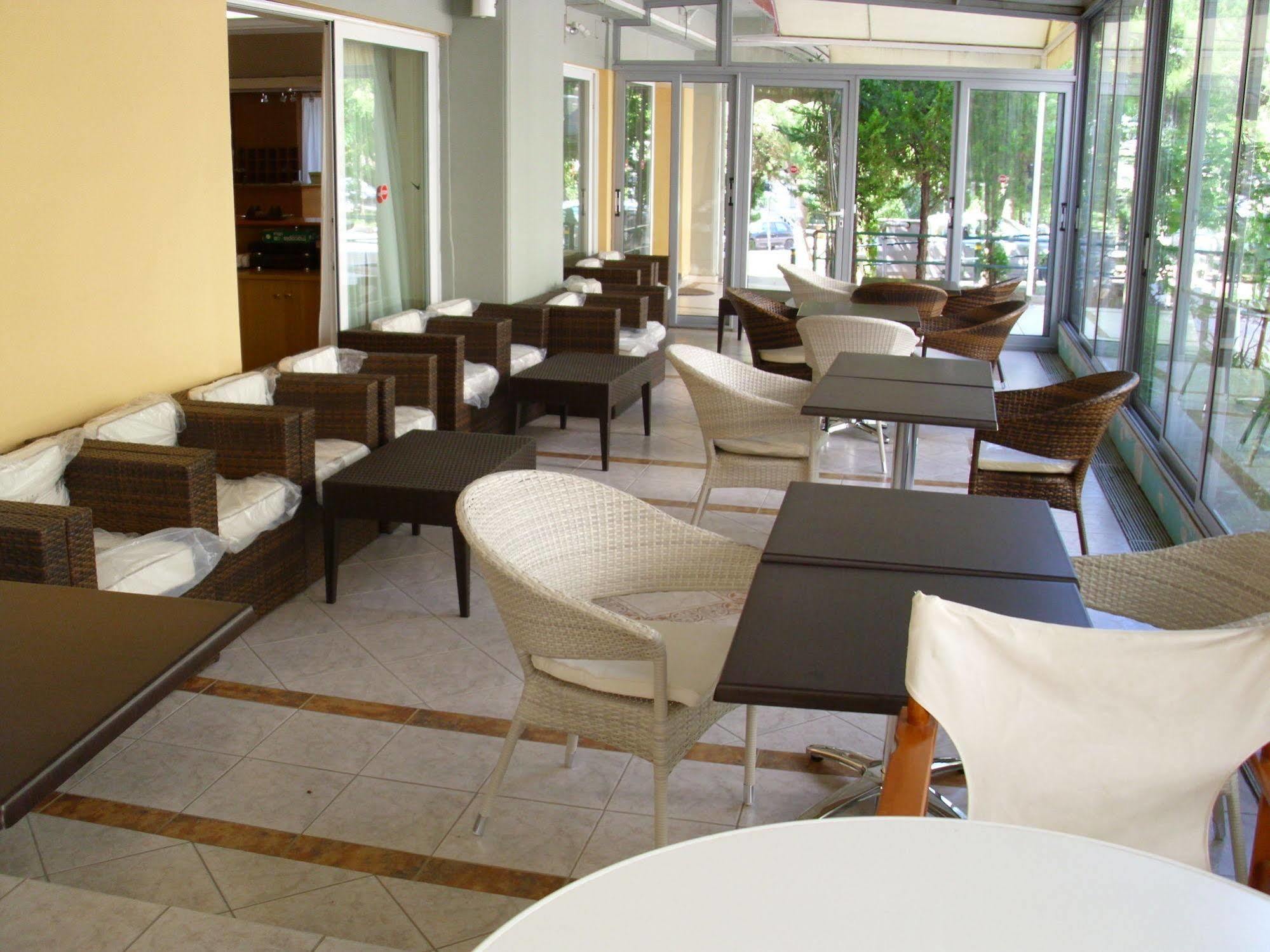 Hotel Cybele Pefki Athens Ngoại thất bức ảnh