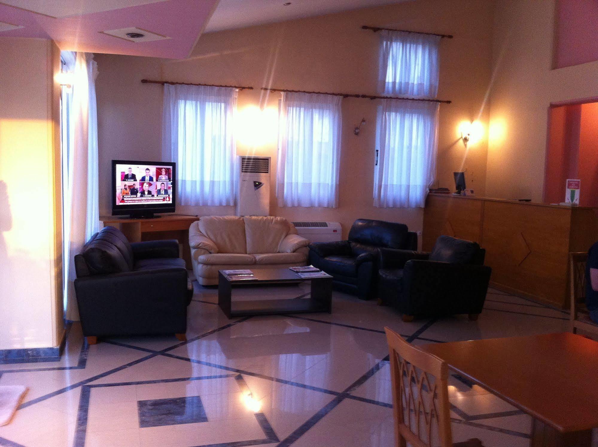 Hotel Cybele Pefki Athens Ngoại thất bức ảnh